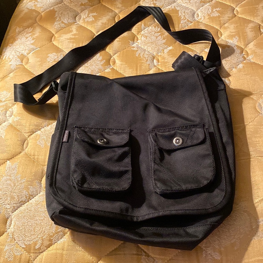 Columbia crossbody
